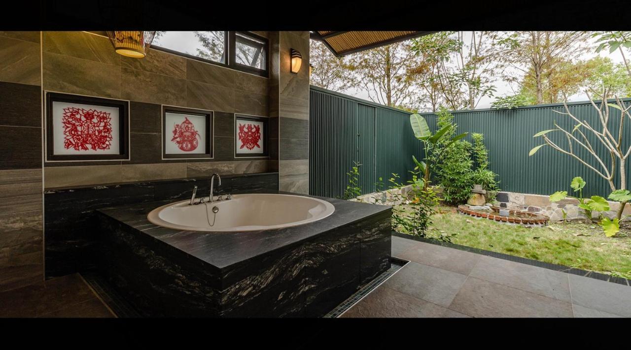 山花映水紅莊園民宿 Apartment Yuemei Luaran gambar